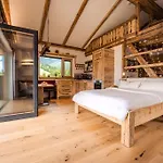 Unterkircher בקתה